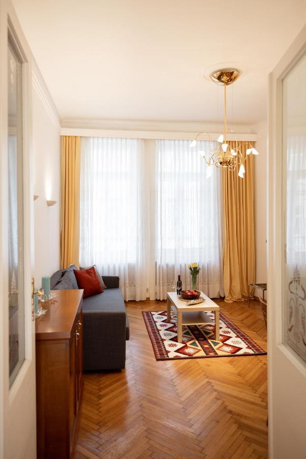 Ferienwohnung Hideaway Wahring Wien Exterior foto