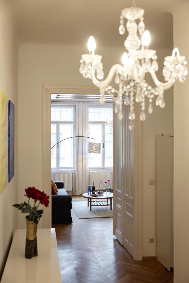 Ferienwohnung Hideaway Wahring Wien Exterior foto