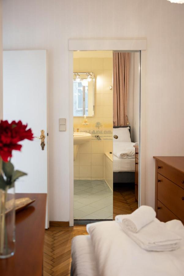 Ferienwohnung Hideaway Wahring Wien Exterior foto