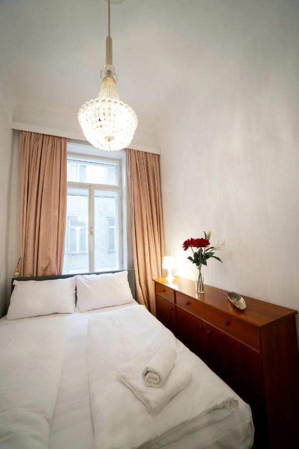 Ferienwohnung Hideaway Wahring Wien Exterior foto