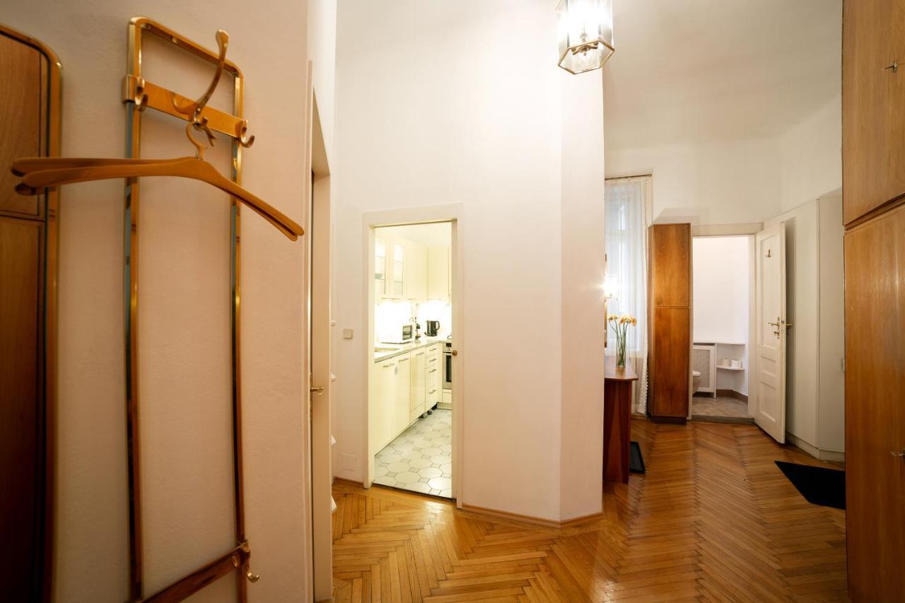 Ferienwohnung Hideaway Wahring Wien Exterior foto
